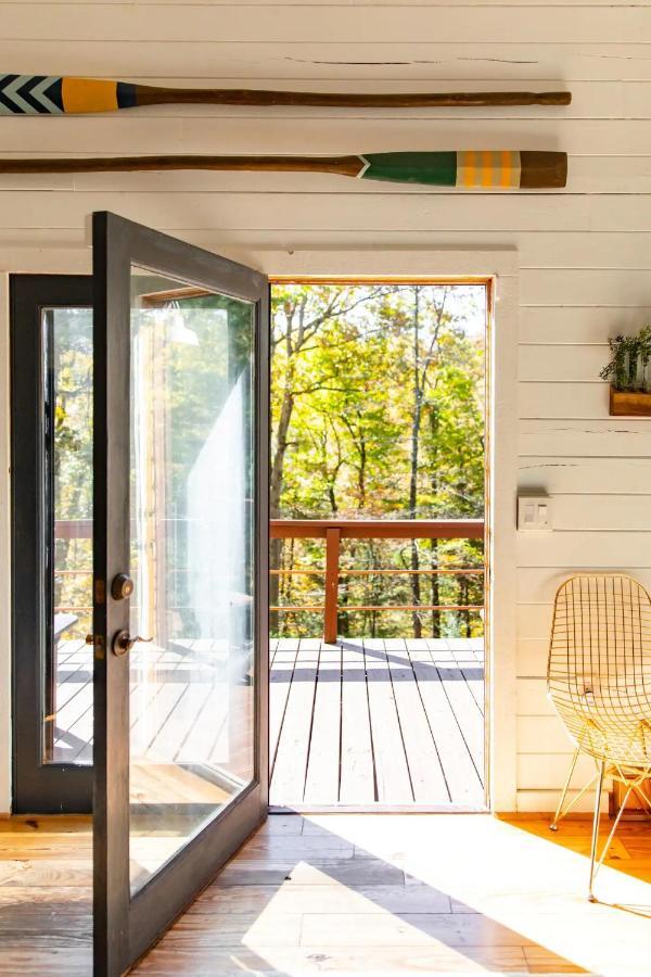 Hot Tub Charming & Chic Mountain Gem On Sleepy Creek Villa Berkeley Springs Kültér fotó