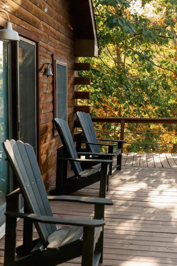 Hot Tub Charming & Chic Mountain Gem On Sleepy Creek Villa Berkeley Springs Kültér fotó