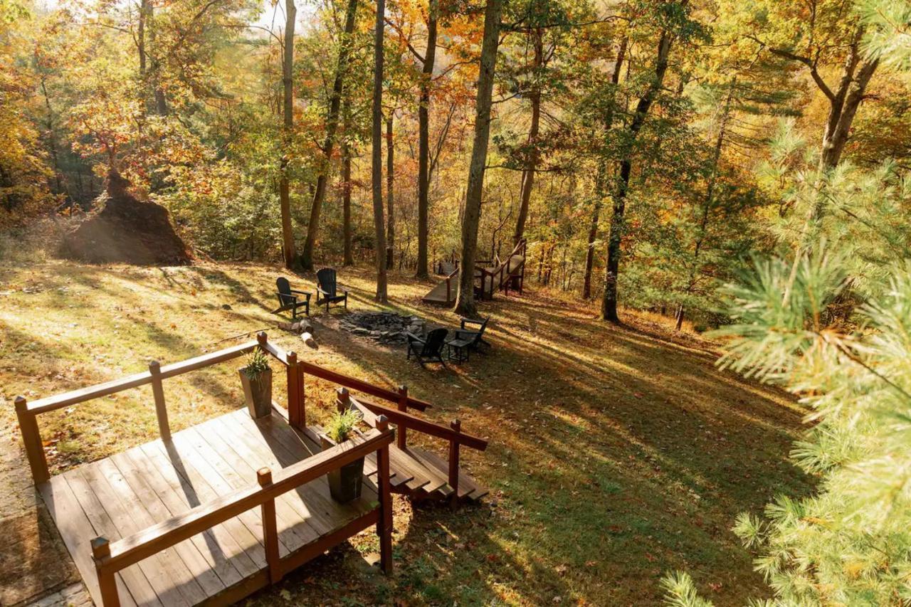 Hot Tub Charming & Chic Mountain Gem On Sleepy Creek Villa Berkeley Springs Kültér fotó